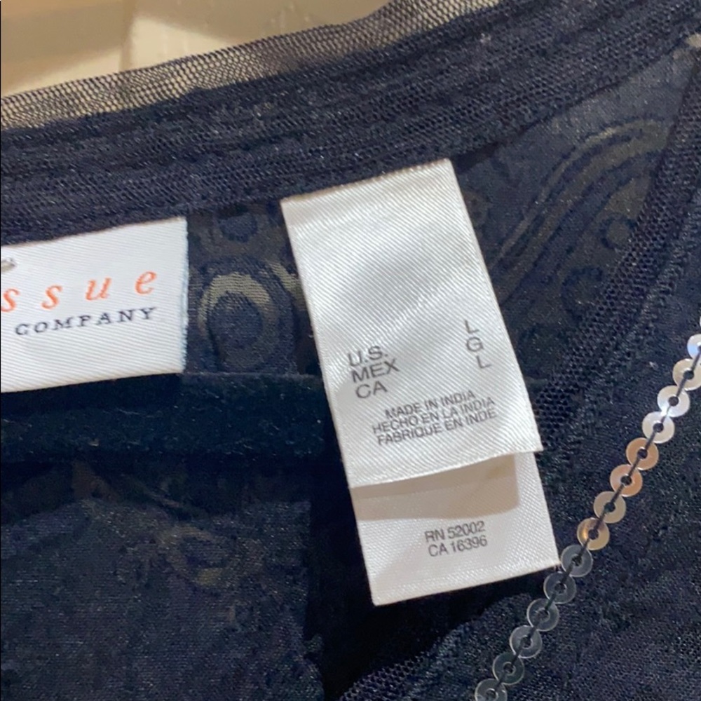 First issue blouse NWT. - Picture 3 of 5